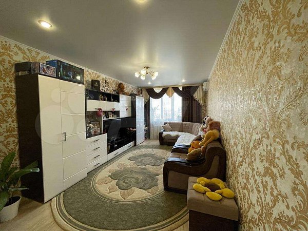 3-комн квартира, 87.3 м², р-н Российская ул (№123796)