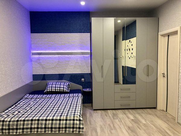 3-комн квартира, 100 м², р-н Фестивальный (№124930)