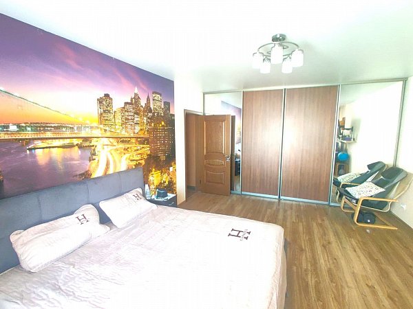 Продается 2-комн квартира, 64.2 м², р-н Музыкальный, 