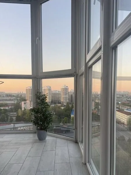 Видеообзор объекта недвижимости недоступен, показано изображение