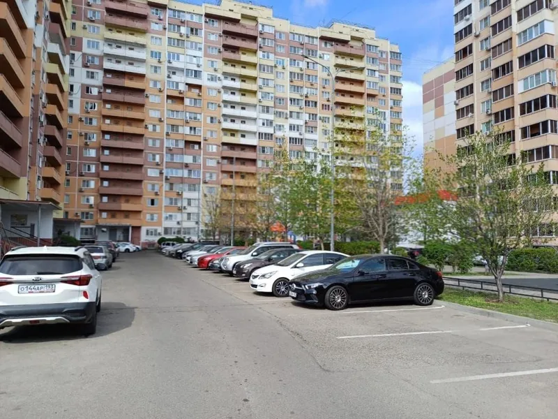 Видеообзор объекта недвижимости недоступен, показано изображение