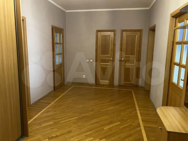 Видеообзор объекта недвижимости недоступен, показано изображение