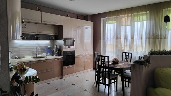 2-комн квартира, 74 м², р-н Юбилейный (№124857)