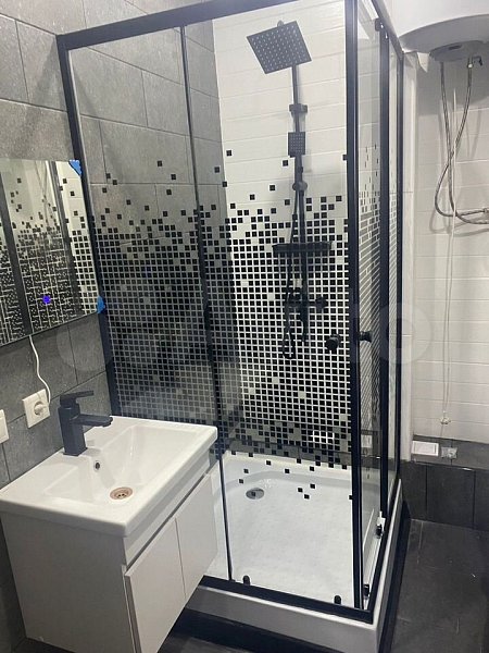1-комн квартира, 29.5 м², р-н Российская ул (№130797)
