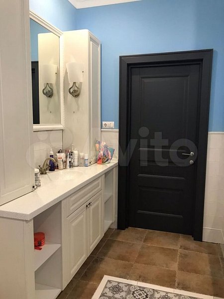 6-комн квартира, 243.6 м², р-н Фестивальный (№127486)