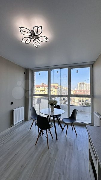 2-комн квартира, 65 м², р-н Российская ул (№130128)