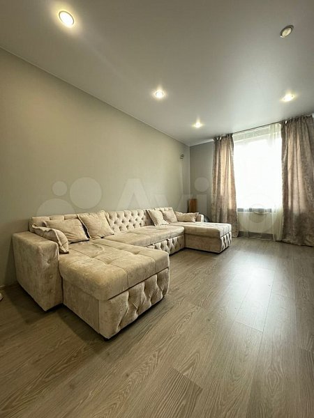 2-комн квартира, 61 м², р-н Энка - Баскет-холл (№126432)