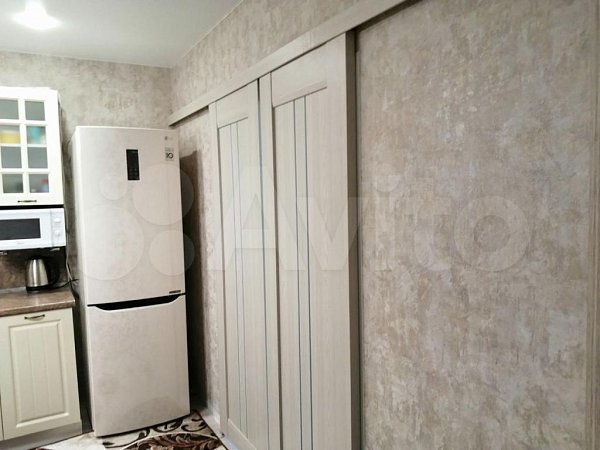 2-комн квартира, 42 м², р-н Гидростроителей (№130808)