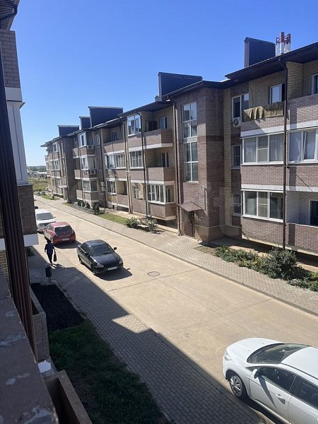 Продается 2-комн квартира, 53 м², р-н Окраины, 