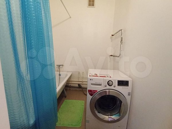 2-комн квартира, 71 м², р-н Гидростроителей (№124237)