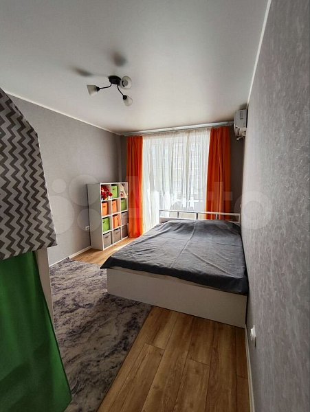 3-комн квартира, 67.4 м², р-н Петра Метальникова (№127674)