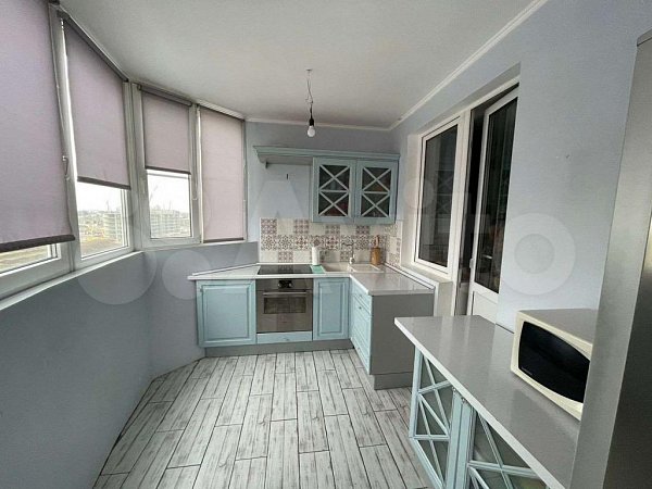 3-комн квартира, 70 м², р-н Петра Метальникова (№124600)