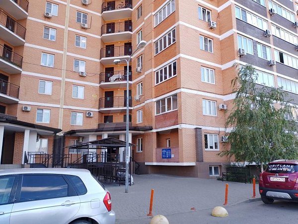 2-комн квартира, 62 м², р-н Окраины (№129706)