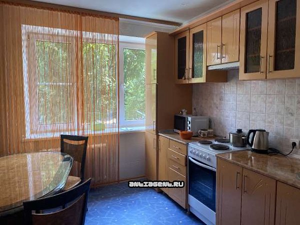 2-комн квартира, 58 м², р-н 40-лет Победы (№128046)