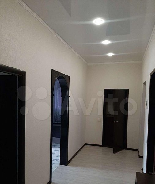3-комн квартира, 105 м², р-н Российская ул (№124311)