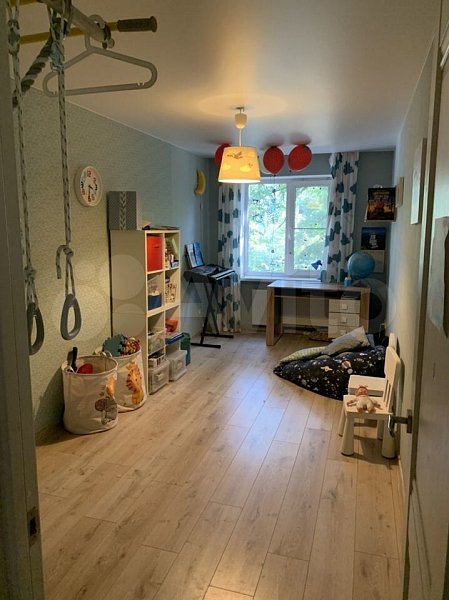 3-комн квартира, 60.8 м², р-н Фестивальный (№128098)