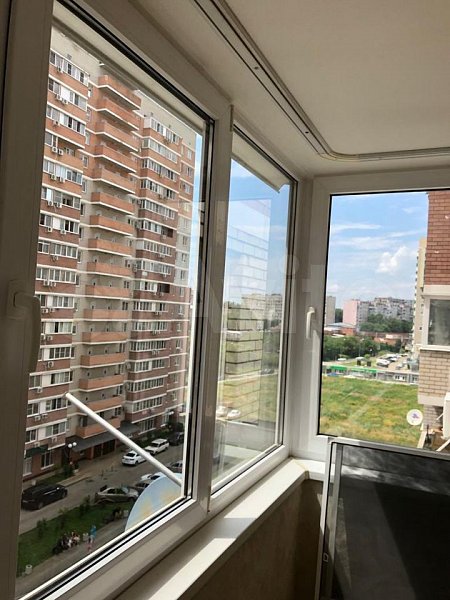 2-комн квартира, 65 м², р-н Гидростроителей (№123898)