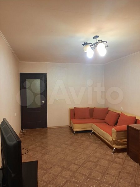 3-комн квартира, 90.7 м², р-н Российская ул (№124663)