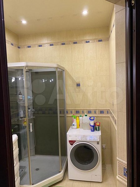 3-комн квартира, 116 м², р-н Российская ул (№123811)