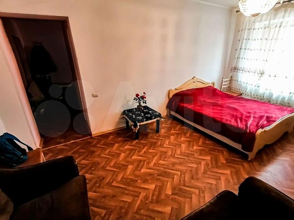 Продается 1-комн. квартира, 38 м², р-н Музыкальный, Краснодар