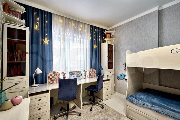 3-комн квартира, 97 м², р-н Гидростроителей (№125636)