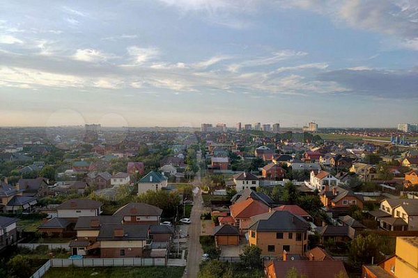 2-комн квартира, 58.5 м², р-н Российская ул (№124053)