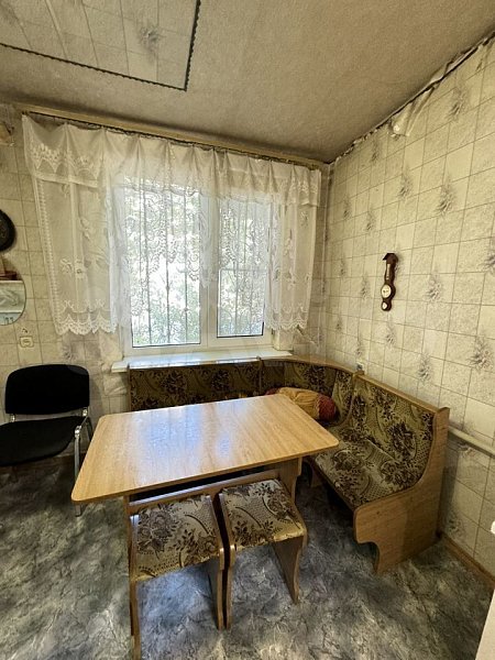2-комн квартира, 61.9 м², р-н Фестивальный (№123728)