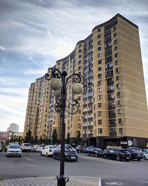 Продается 2-комн. квартира, 60 м², р-н Восточно-кругликовский, Краснодар