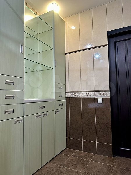 6-комн квартира, 200 м², р-н Комсомольский (№124378)