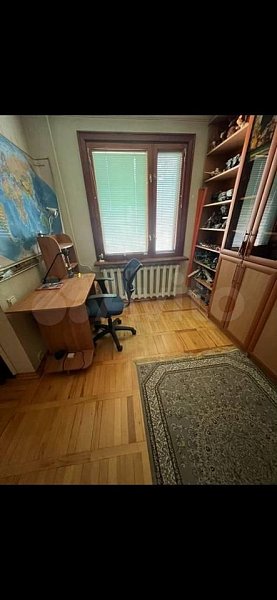 4-комн квартира, 78 м², р-н Российская ул (№125567)