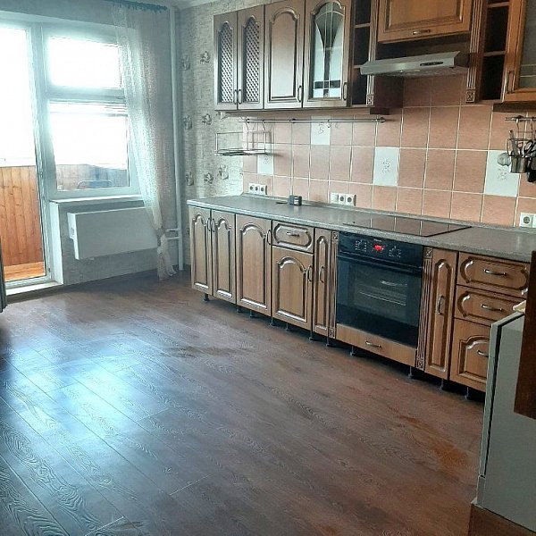 Продается 2-комн квартира, 67.7 м², р-н Молодежный, 