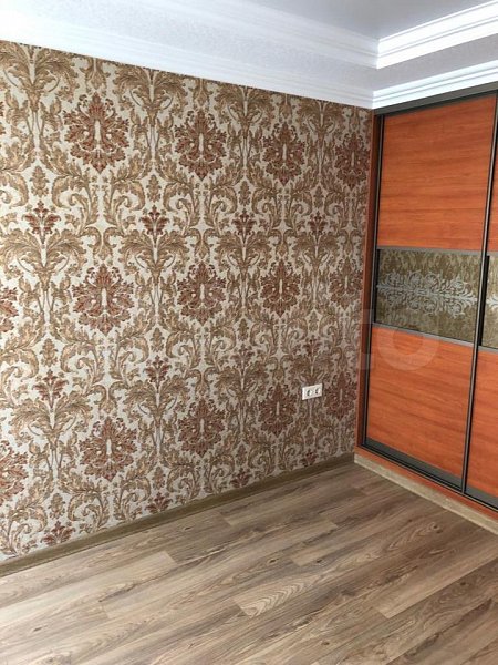 2-комн квартира, 65 м², р-н Гидростроителей (№123898)