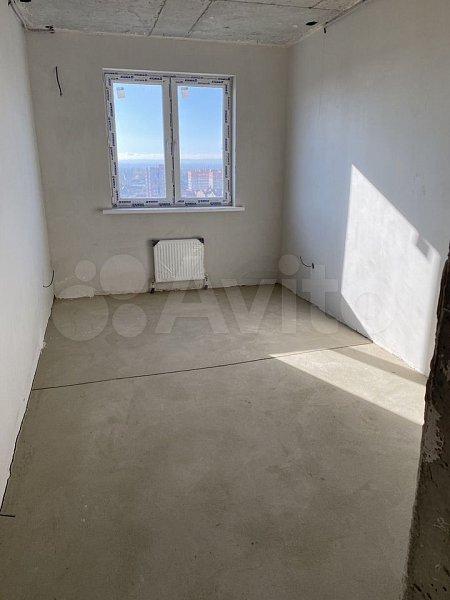 3-комн квартира, 76.2 м², р-н Гидростроителей (№125496)