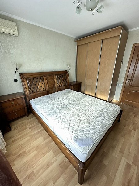 2-комн квартира, 49.5 м², р-н Центр (№131383)