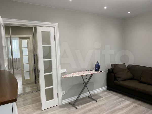 3-комн квартира, 78 м², р-н Немецкая деревня (№124248)