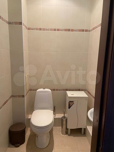 3-комн квартира, 112 м², р-н Российская ул (№126059)