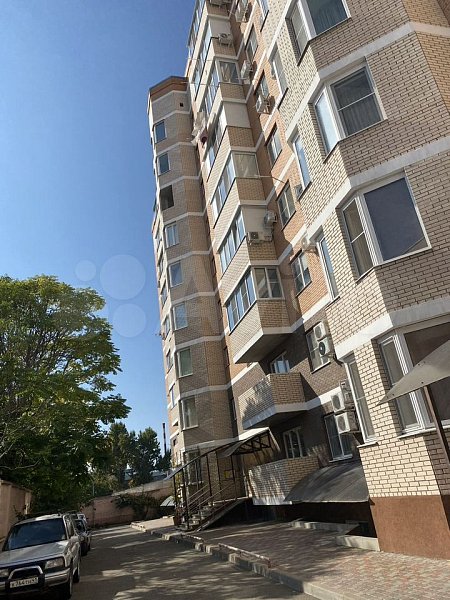2-комн квартира, 66 м², р-н Центр (№129908)