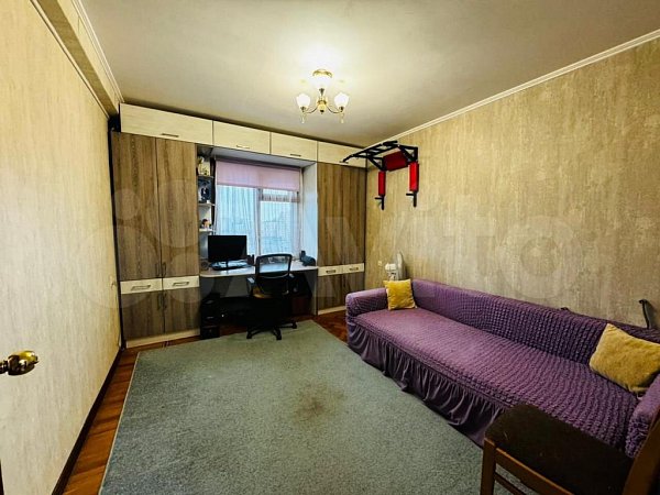 3-комн квартира, 70 м², р-н Фестивальный (№126360)