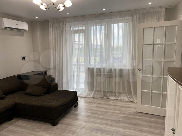 3-комн квартира, 78 м², р-н Немецкая деревня (№124248)