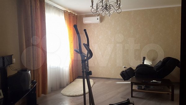6-комн квартира, 184.6 м², р-н Фестивальный (№125348)