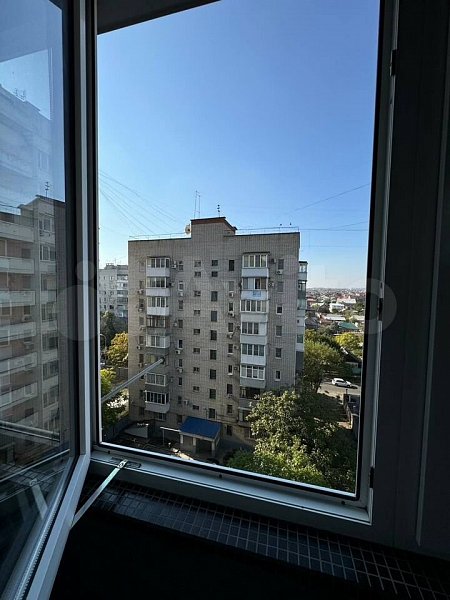 2-комн квартира, 70 м², р-н Центр (№130673)
