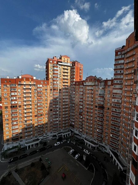 4-комн квартира, 90.6 м², р-н Фестивальный (№128702)