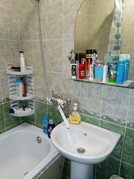 Продается 4-комн квартира, 80.6 м², р-н Окраины, 