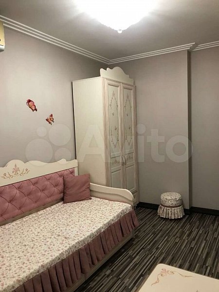3-комн квартира, 83.9 м², р-н Российская ул (№124071)