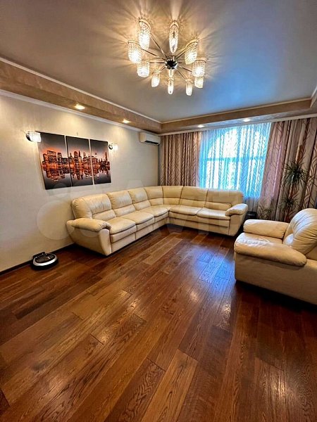 4-комн квартира, 296.7 м², р-н Фестивальный (№125024)