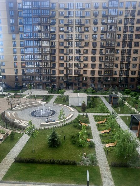 3-комн квартира, 81.5 м², р-н Российская ул (№124272)