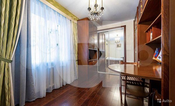 4-комн квартира, 106.5 м², р-н Центр (№129951)