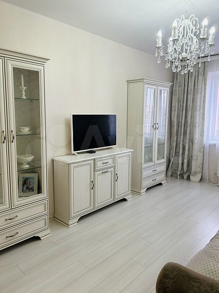 3-комн квартира, 82.8 м², р-н Парк Галицкого (№128062)