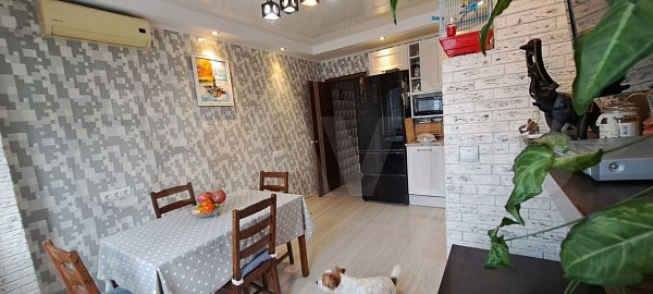 3-комн квартира, 78.5 м², р-н Молодежный (№130102)