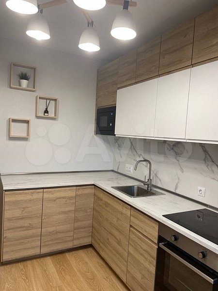 Продается 1-комн квартира, 37 м², р-н Славянский, 